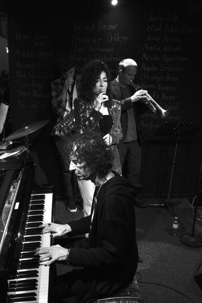 Zwe_Gerhard5_Lili_Johannes_foarte_mic (1)